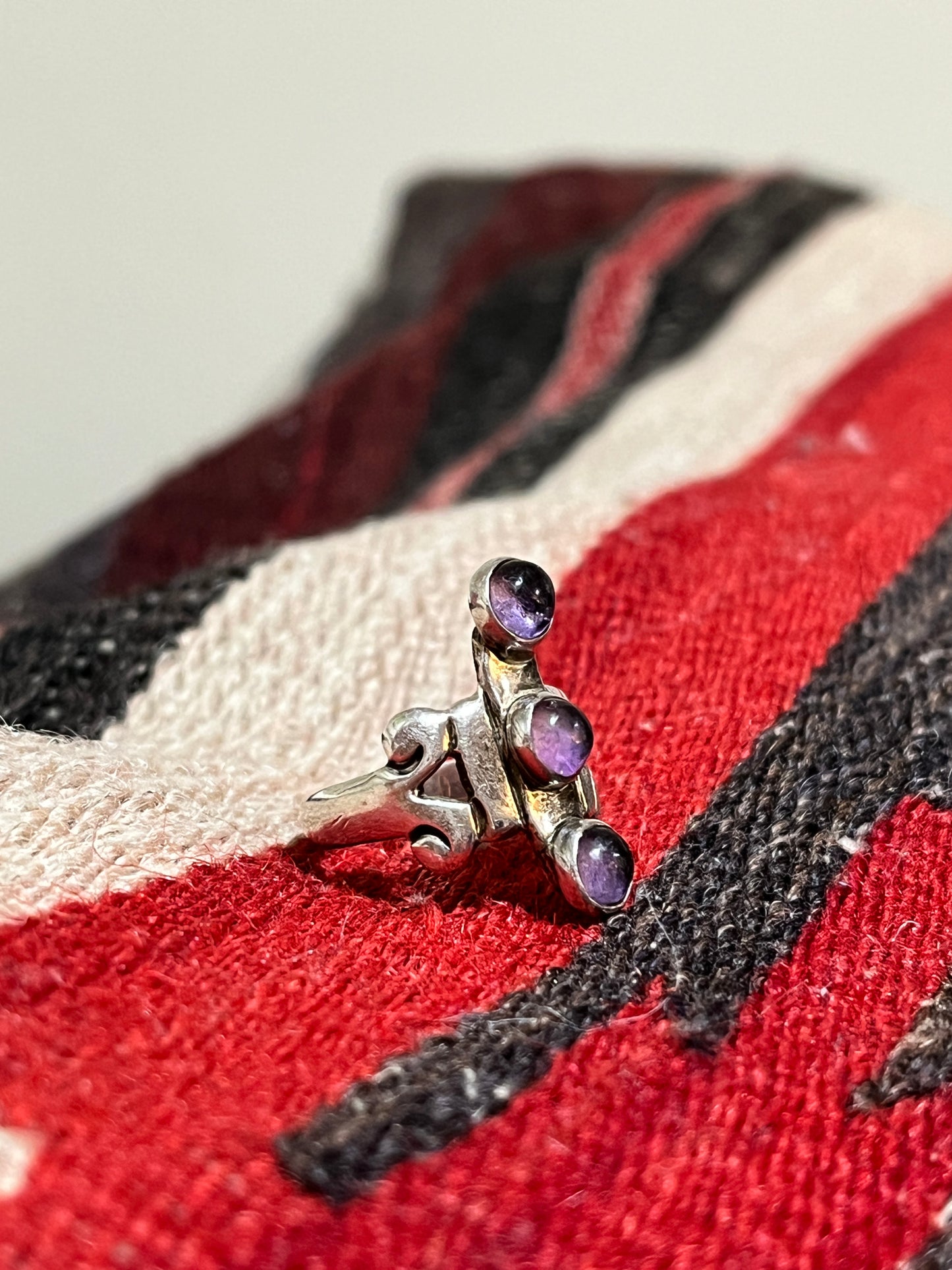 MAYA ring