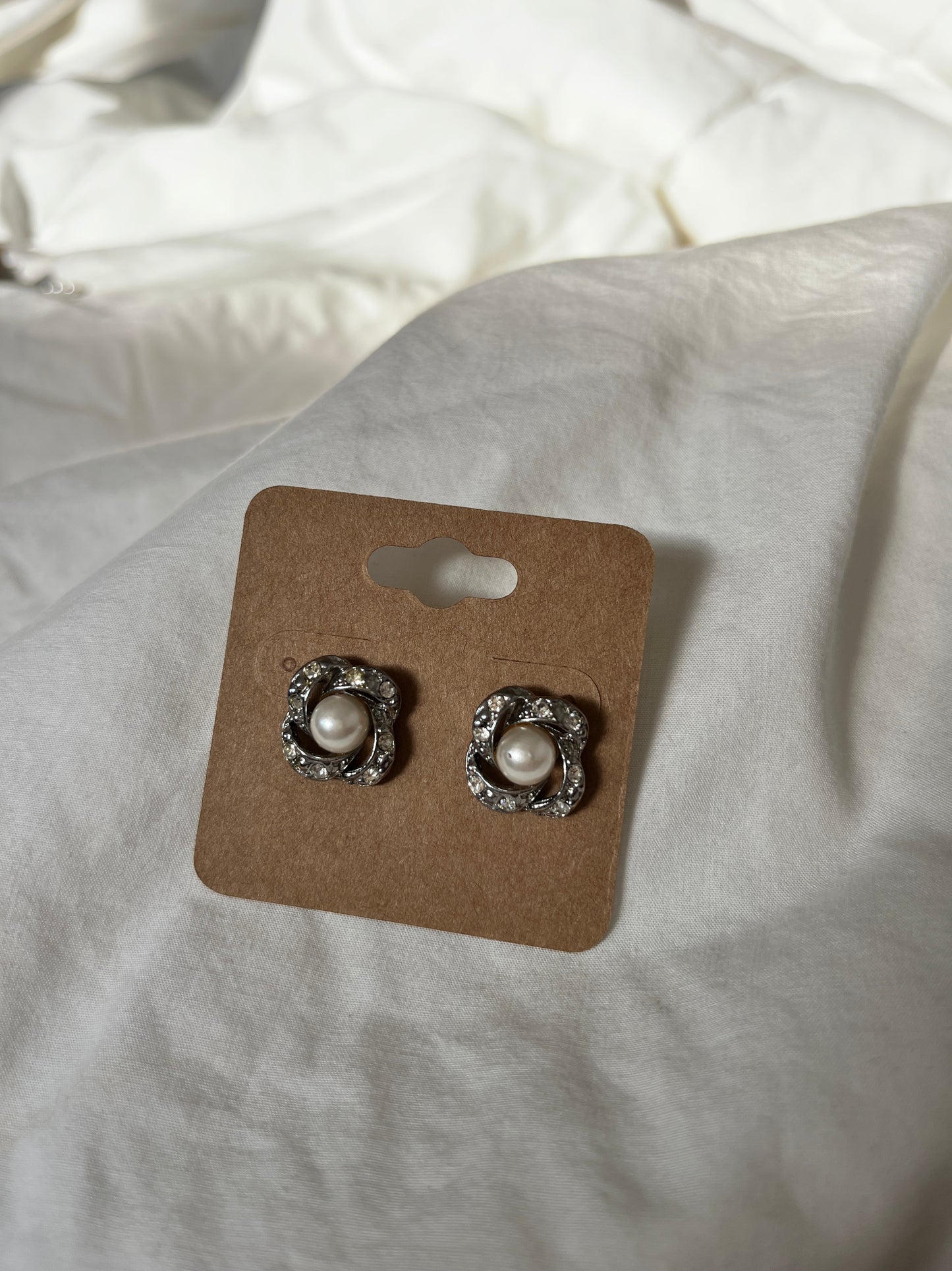 MARION stud earrings