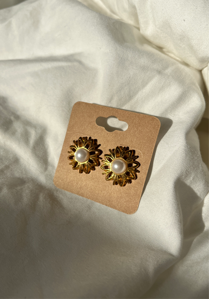 JANE stud earrings