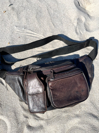 ON THE GO leather fanny pack